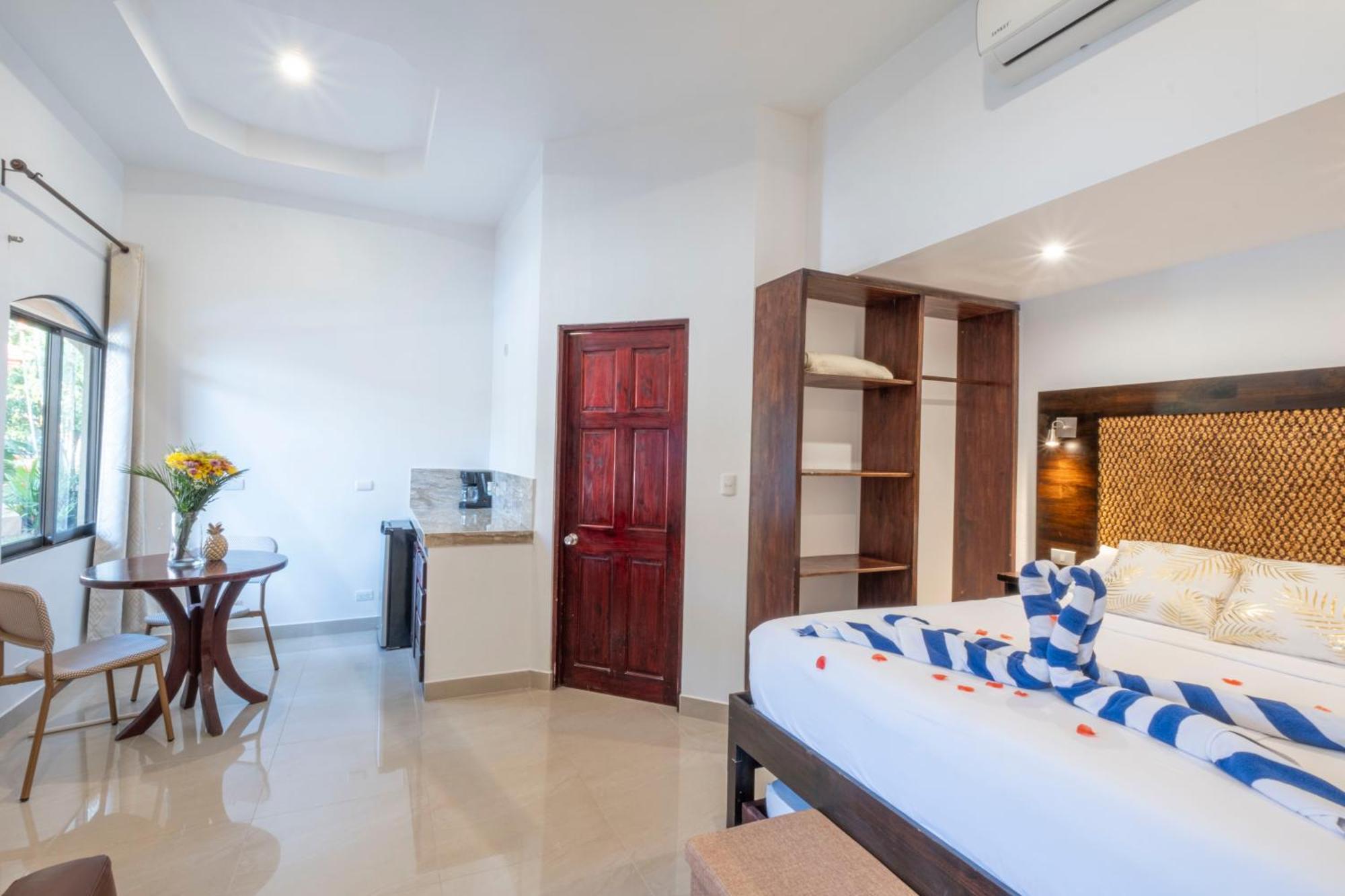 Las Brisas Resort And Villas Jaco Bilik gambar